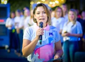 Ex-primeira dama confirma candidatura ao Senado em convenção do PL