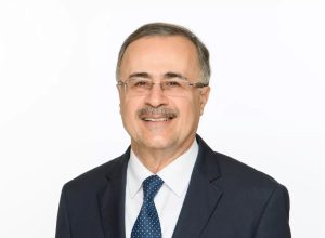 Fechamento do estreito de Ormuz causa histórico choque na oferta de petróleo, afirma Aramco