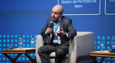 Flávio Bolsonaro integra economista-chefe da Apex em sua equipe de campanha