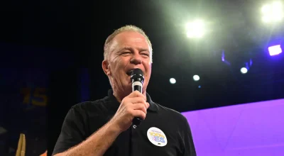 Folha Vitória recebe Renato Casagrande para entrevista ao vivo nesta quarta-feira, 26