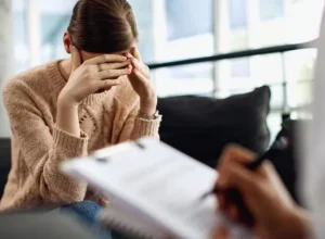 Gestão de riscos psicossociais: saúde mental como prioridade nas empresas do ES