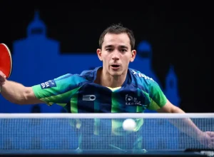 Hugo Calderano conquista título no WTT Star Contender e é vice nas duplas mistas