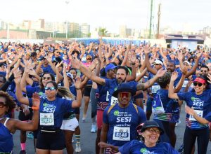ato de empatia na Maratona de Boston. Interesse feminino em esportes tem skate e