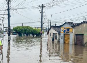 meio de rodízio, entre eles Valentina, Manaíra, Jardim Oceania, Aeroclube e Bess