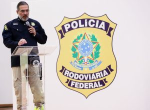 tamentos mais seguros. Dados da PRF mostram que, em 2025, foram registrados 72.4