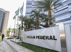 agentes que realizavam ações de monitoramento e intimidação de desafetos de Henr