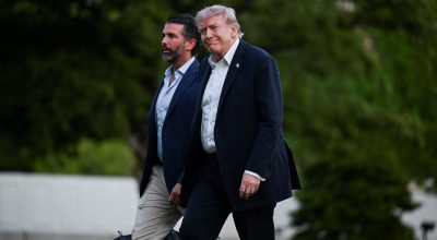O presidente dos EUA, Donald Trump, chega à Casa Branca em Washington 3 de maio de 2026 REUTERS/Annabelle Gordon