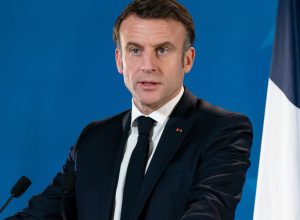 Macron afirmou que a França está “naturalmente, como sempre esteve, disponível para avançar neste caminho”