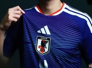 Camisa do Japão no futebol • Divulgação/jfa_samuraiblue