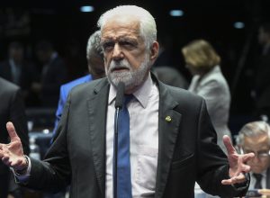 O líder do Governo no Senado, Jaques Wagner