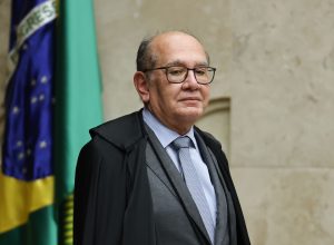 PF faz operação em banco de bispo Edir Macedo e bloqueia R$ 670 milhões