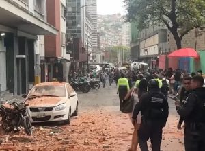 Dois terremotos atingiram a Venezuela na 4ª feira (24.jun.2026), sendo um de magnitude 7,2 e outro de 7,5; na imagem, destruição em Caracas