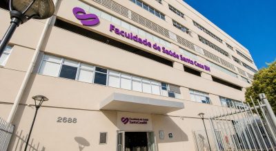 Fachada da Faculdade de Saúde Santa Casa BH • Divulgação