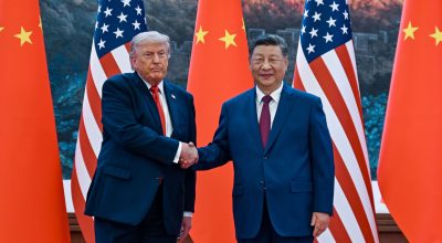 Movimentações dos EUA impulsionam a ascensão da China no cenário global, afirma especialista