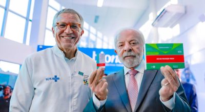Lula critica governo Bolsonaro e menciona 'ministros mequetrefes' durante cerimônia