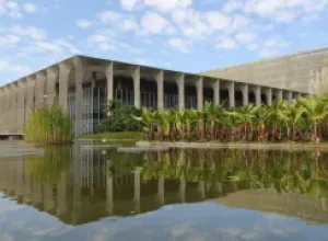 Itamaraty alerta brasileiros sobre riscos de viagens ao Oriente Médio