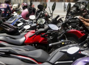 Justiça determina credenciamento da Uber para mototáxi em São Paulo em 48 horas
