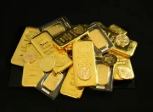 Ouro registra alta impulsionada por novas oportunidades de compra e expectativas do Fed