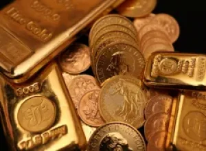 Queda do ouro supera 2% sob pressão de aumento do petróleo e juros dos Treasuries