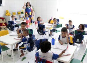 Início da seleção de livros didáticos para educação infantil acontece hoje