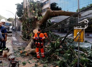 Investimentos em infraestrutura são essenciais para uma rede elétrica mais resiliente