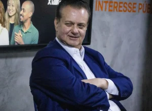 Kassab se coloca à disposição de Lula, mas reafirma independência do PSD