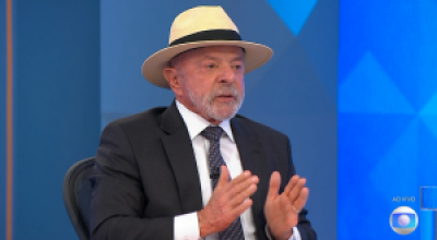 Lula prioriza crescimento econômico e minimiza preocupação com dívida pública