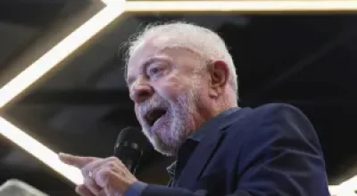 Lula reconhece baixa adesão ao Move Brasil e critica exigências bancárias