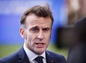 Macron responsabiliza extrema esquerda por violência em protestos e anuncia medidas de segurança