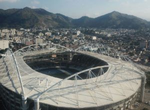 Partida entre Botafogo e Fluminense é adiada por ventania no Rio de Janeiro