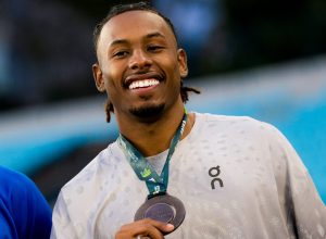 Paulo André conquista bronze no Troféu Brasil e celebra retorno triunfante às pistas