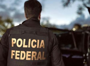Polícia Federal apreende 100 kg de maconha destinados ao Complexo do Alemão