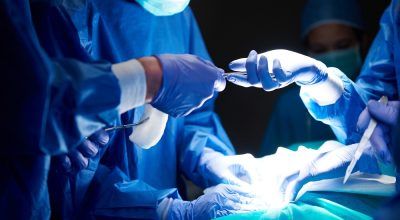 Procedimento inédito no Espírito Santo utiliza transplante ósseo para reconstruir bacia e fêmur