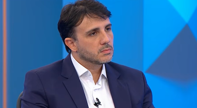 Renan Santos afirma que respeitará o STF, mas questiona decisões que considera ilegais