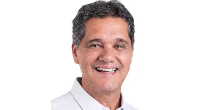 Ricardo Ferraço participa de entrevista ao vivo na TV Vitória hoje à noite