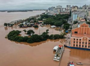 Rio Guaíba em alerta: risco de inundação em Porto Alegre aumenta