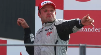 Rubens Barrichello pede R$ 2,4 milhões à Scuderia Bandeiras após demissão repentina na Stock Car
