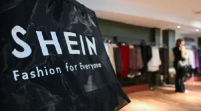 Shein enfrenta queda de 10% em sua estreia na Bolsa de Hong Kong