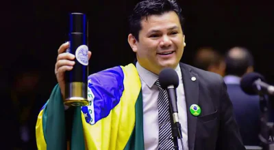 Supremo torna Gilvan da Federal réu por injúria contra o presidente Lula