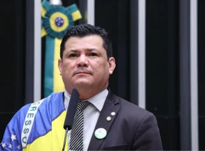TSE confirma condenação de Gilvan da Federal e reestabelece inelegibilidade