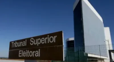 TSE confirma filiação de Flávio Bolsonaro ao Missão com credenciais válidas
