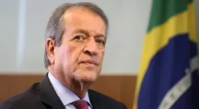 Valdemar solicita autorização judicial para substituição de Michelle no cuidado de Bolsonaro
