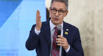 Zema critica programas sociais e fala em 'geração de imprestáveis'
